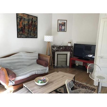 Maison Cocooning Avec Petit Jardin Privatif リモージュ エクステリア 写真